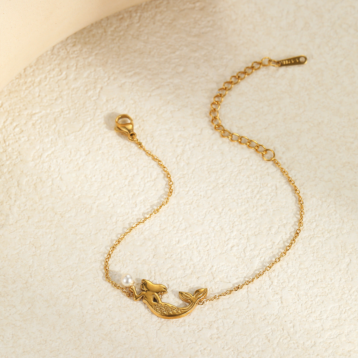 Collana in Acciaio Inossidabile con Design a Sirena, Placcata Oro 18K, Design Geometrico, Catena per Clavicole Ipoallergenica per Donne