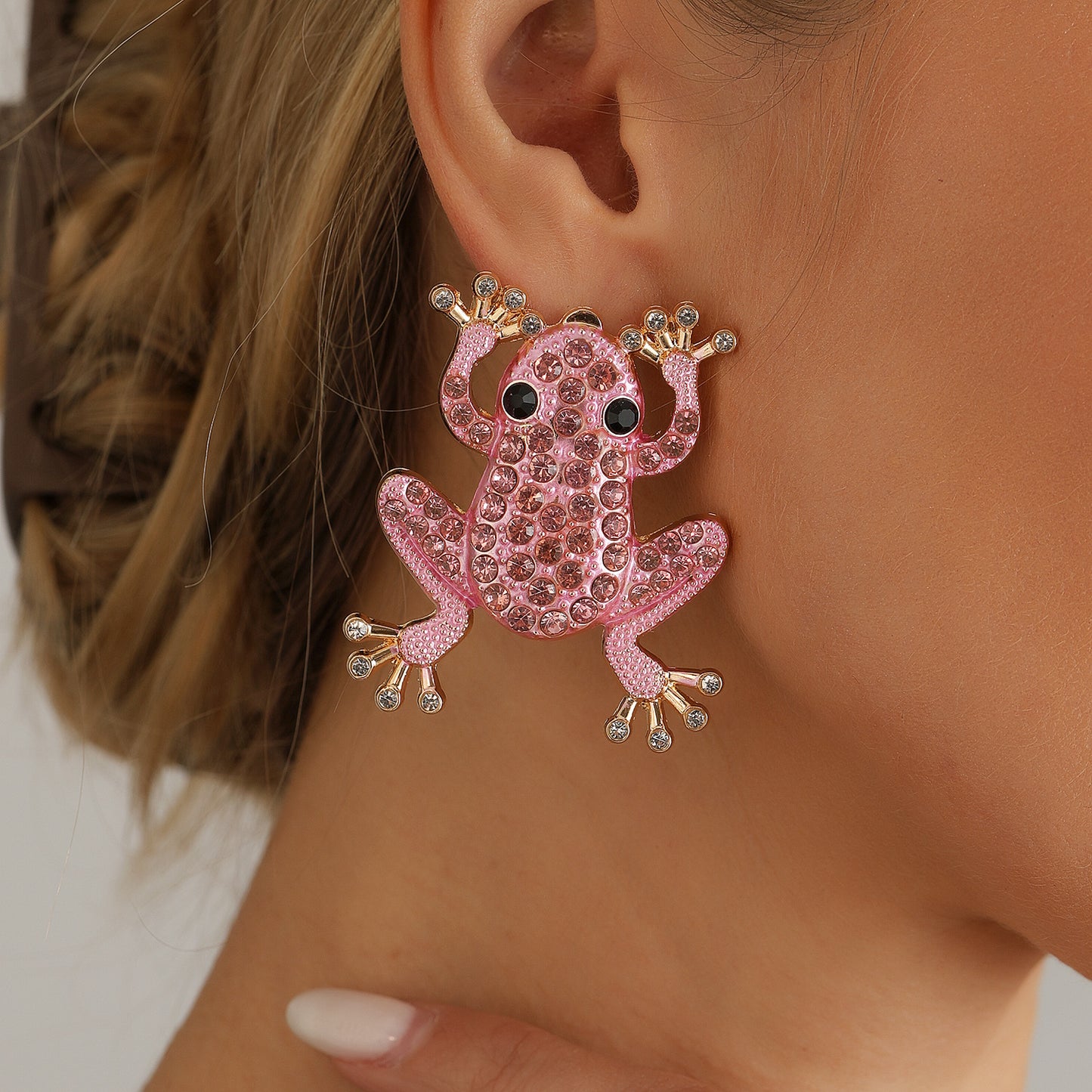 Vintage Sweet Rhinestone Plated Zinc Alloy Frog Stud Earrings for Women