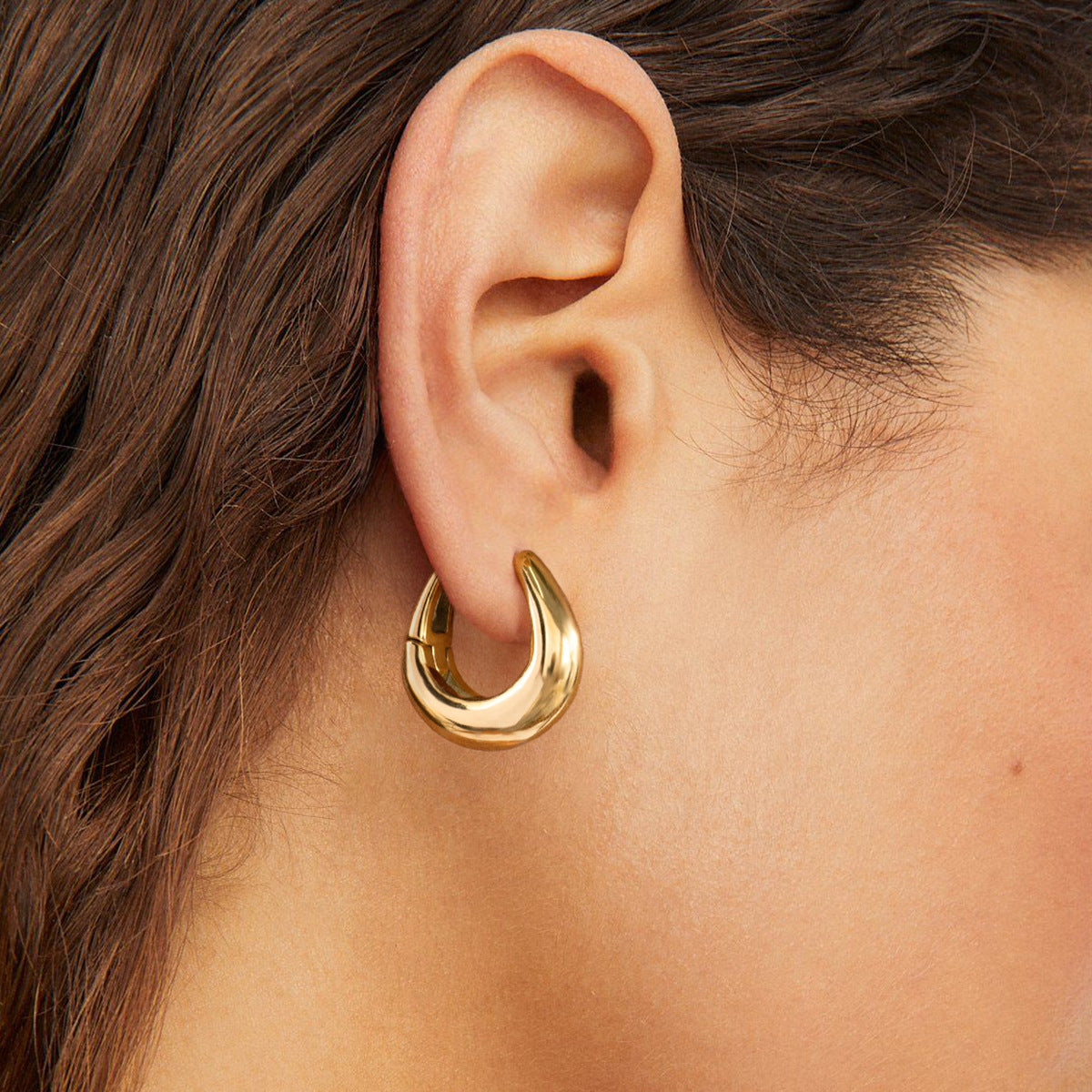 Orecchini geometrici in acciaio inossidabile con placcatura in oro 18 carati da donna, orecchini a cerchio leggeri in stile lussuoso