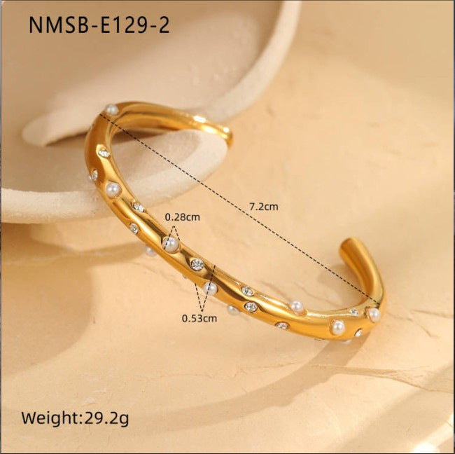 Minimalist Emerald Green Square Zircon Stainless Steel Bracelet for Women with Plated Finish