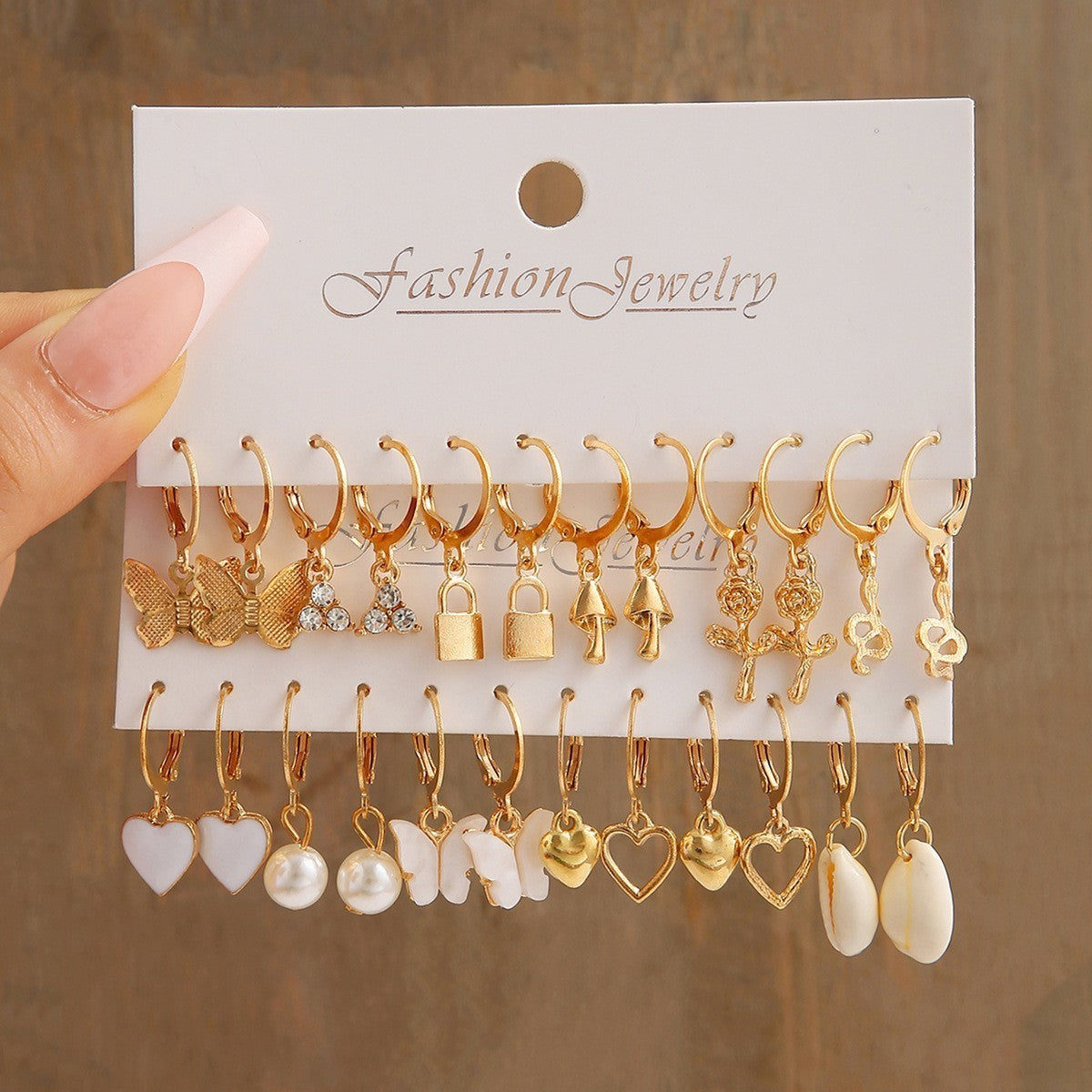 Fashion Geometric Round Gold Plated Zinc Alloy C-Shape Hoop Earrings with 925 Sterling Silver Posts