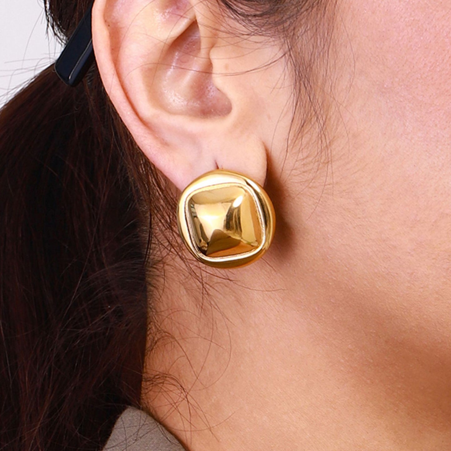 Orecchini da donna in acciaio inossidabile placcato con design geometrico quadrato minimalista
