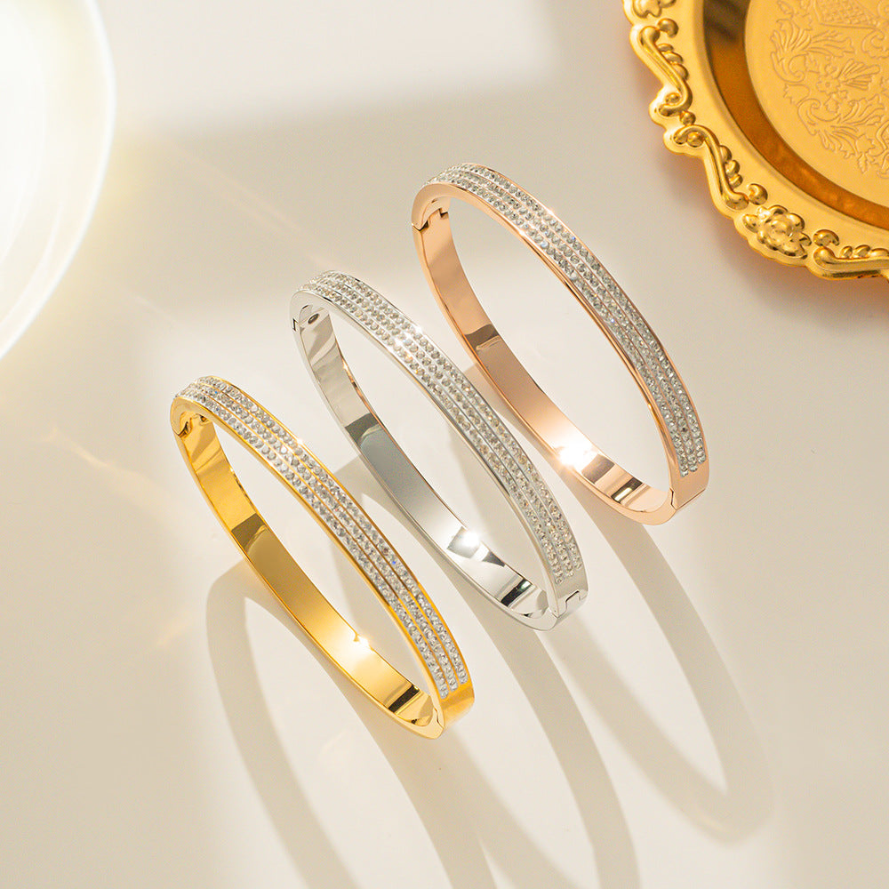 Bracciale da donna minimalista in acciaio inossidabile con cielo stellato, accessorio di moda ipoallergenico e resistente allo scolorimento