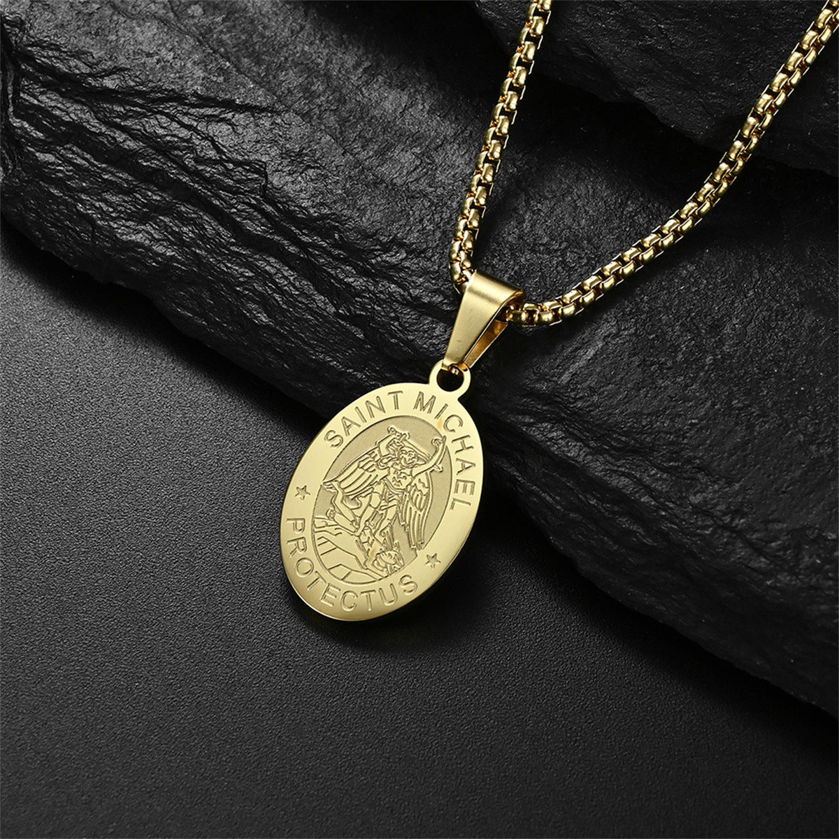 Ins Style Geometric Pendant Necklace in Titanium Steel with Plated Finish on Pearl Chain for Unisex Daily Wear
