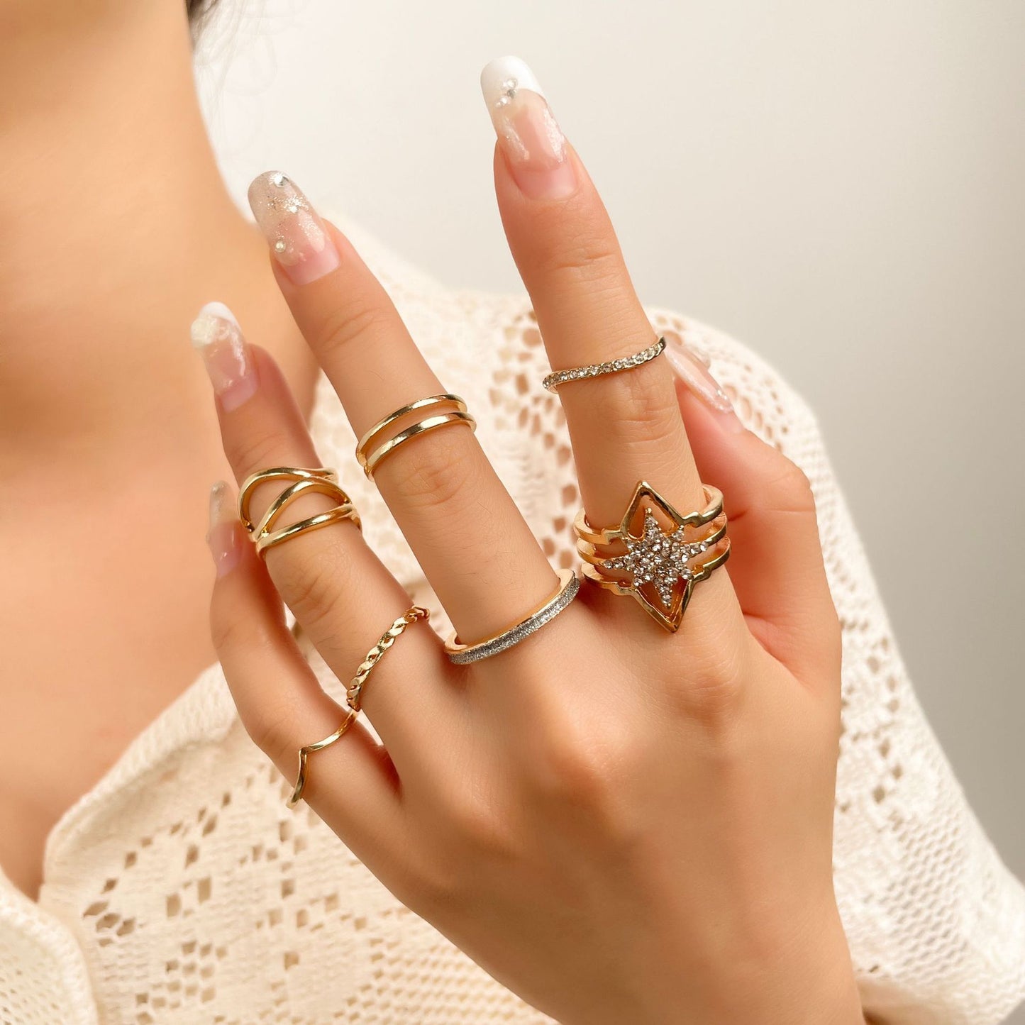 Vintage Geometric Round Rhinestone Inlay Plated Alloy Ring Set for Women