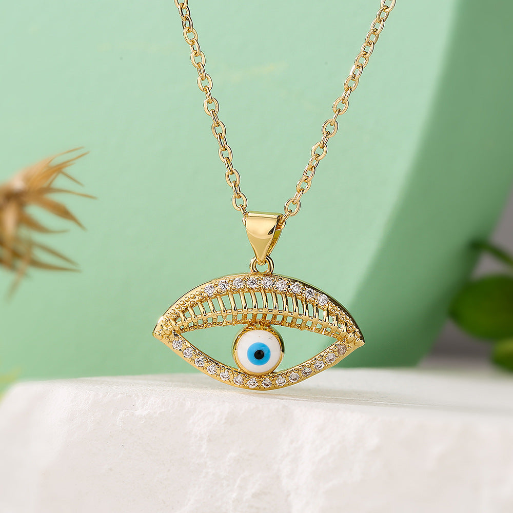 Collana con Ciondolo Occhio di Allah Geometrico Minimalista da Donna con Base in Rame Placcato Oro 18K e Intarsio di Zirconi