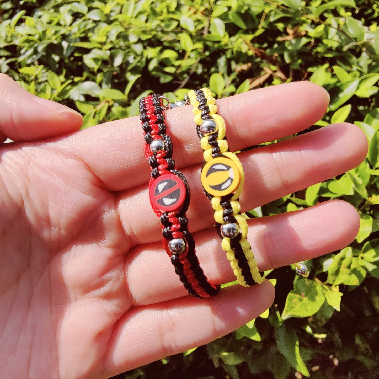 Pulsera magnética de moda con dijes de corazón de Wolverine y Deadpool, pulsera de aleación trenzada a mano para parejas