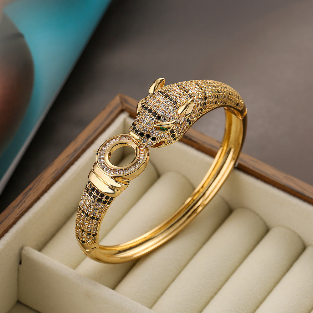 Bracciale da donna Fashion Leopardo Micro-Set Zircone Rame Placcato Oro 18K Lusso Personalità Gioielli