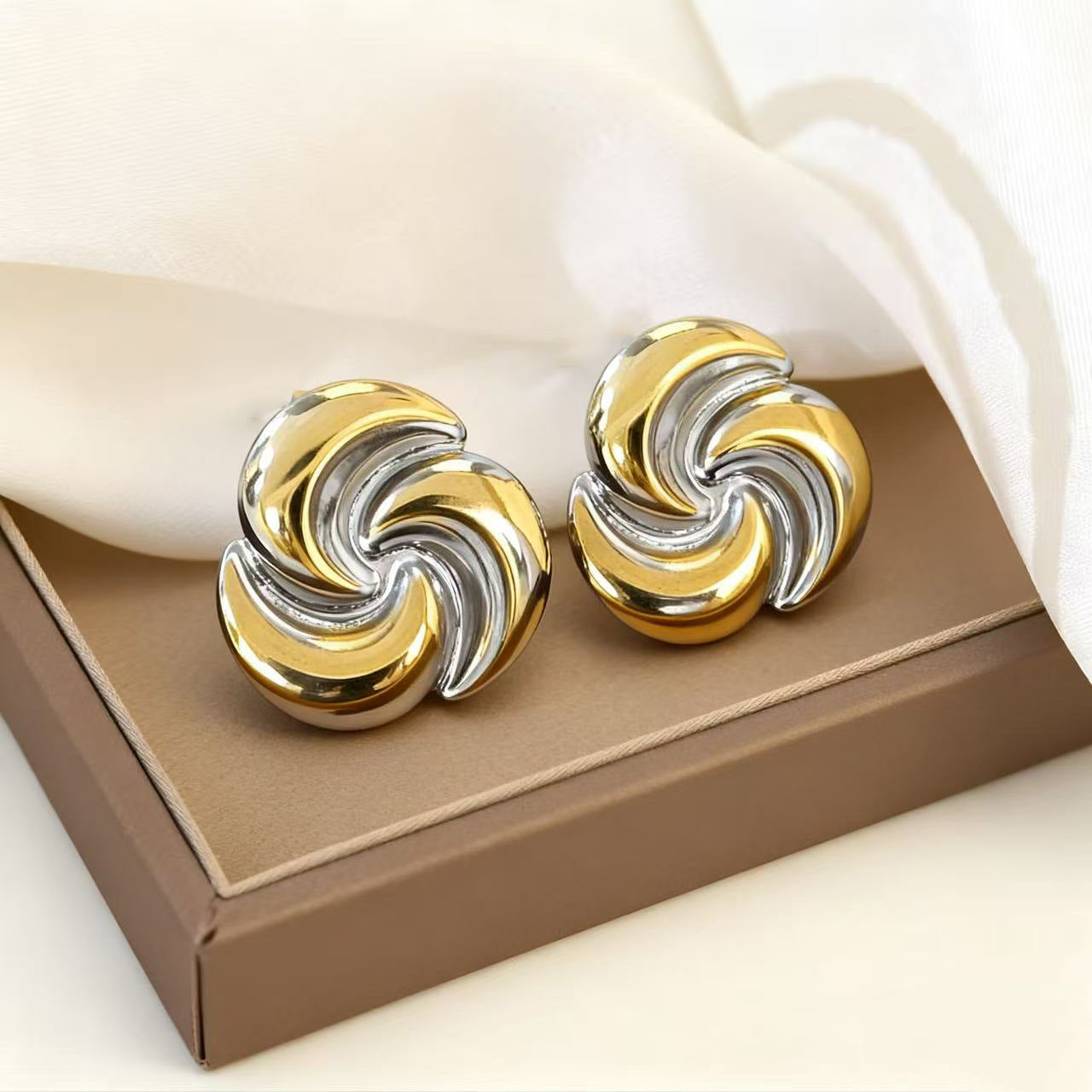 Luxury Elegant Geometric Moon Plated Stainless Steel Earrings for Women