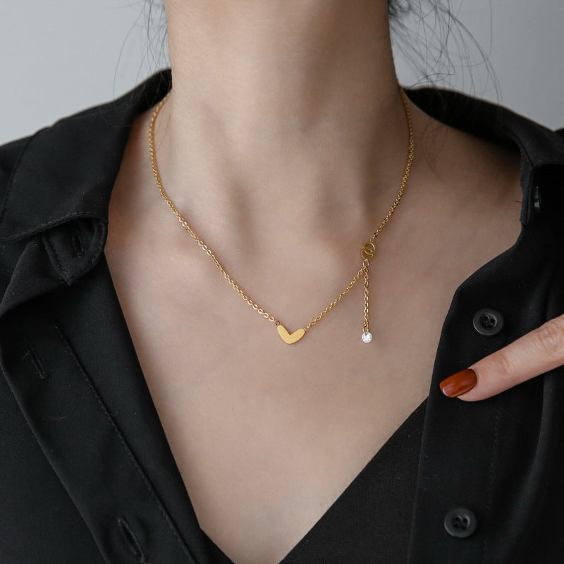 Minimalist Heart-Shaped Titanium Steel Pendant Necklace with Plated Finish for Women and Men