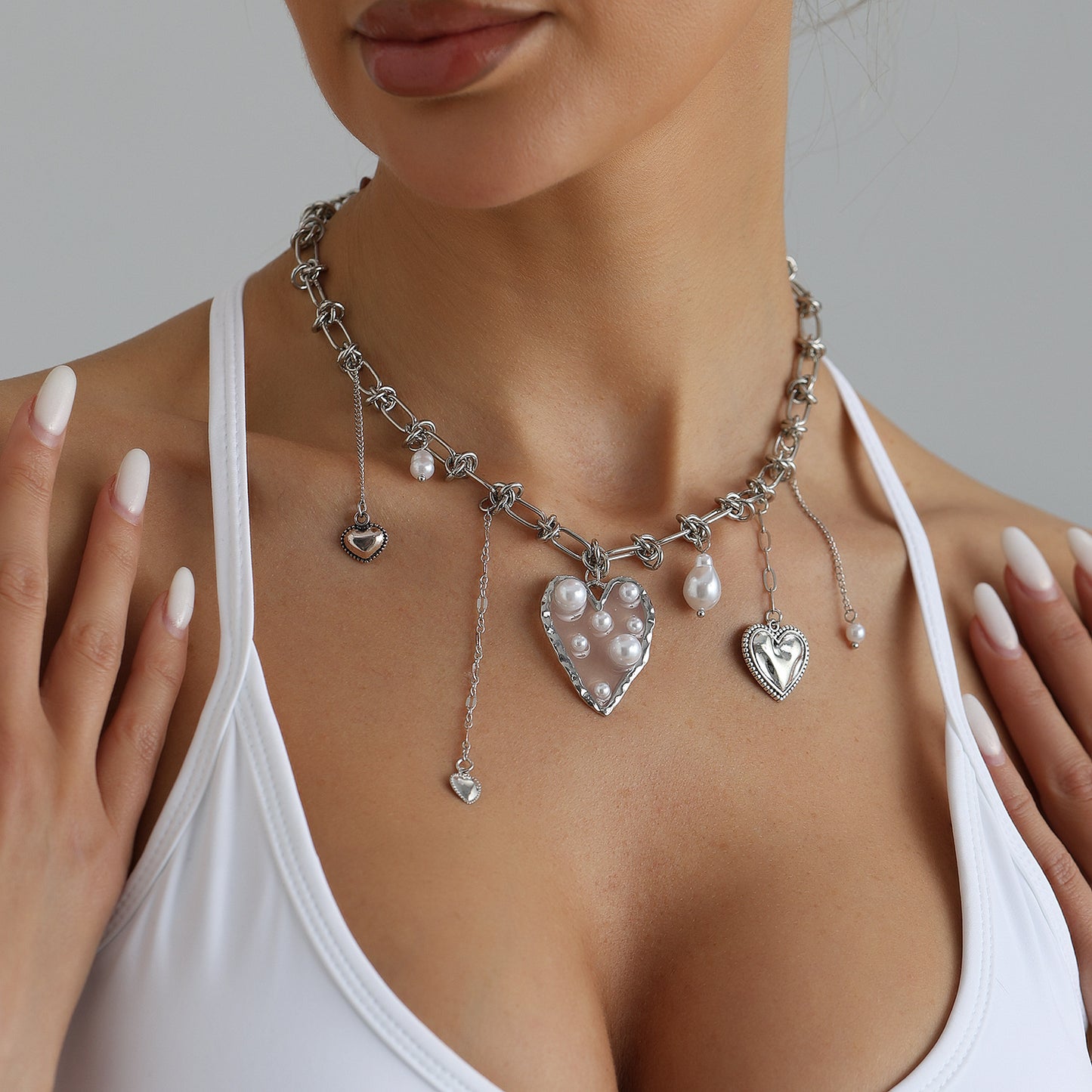 Sweet Streetwear Irregular Heart Geometric Alloy Plated Necklace with Pearl Pendant Multi-layer Cable Chain for Women and Men