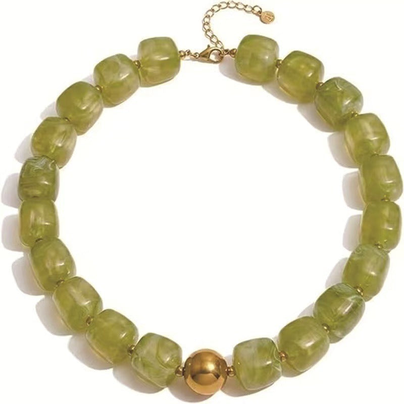 Luxury Heart Resin Pendant Acrylic Bead Necklace for Women