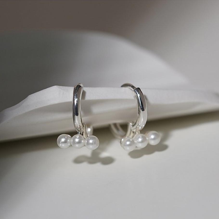 French Vintage Style Teardrop Shaped 925 Sterling Silver Pearl Stud Earrings for Women