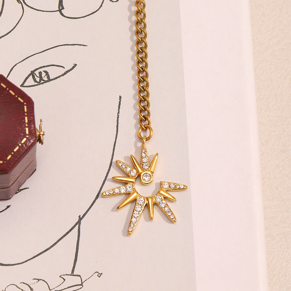 Collana con ciondolo minimalista in acciaio inossidabile placcato oro 18 carati a forma di stella con nappa
