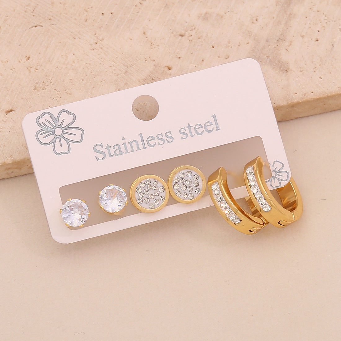 Orecchini a perno da donna a forma di cuore, stella, luna in acciaio inossidabile alla moda con intarsio completo di strass
