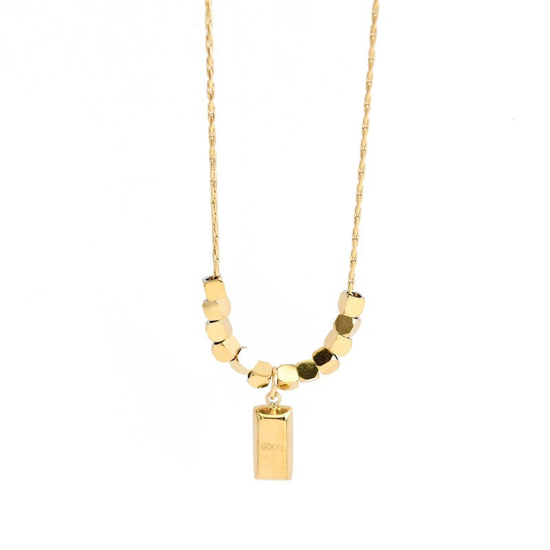 Collar minimalista geométrico con colgante cuadrado de acero de titanio chapado en oro para mujer