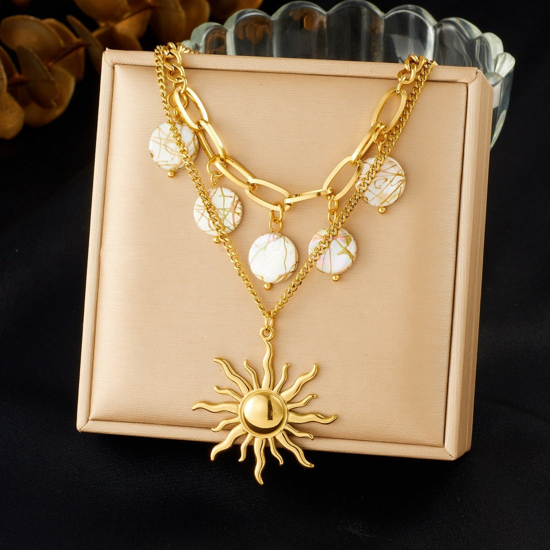 Vintage Gold Plated Round Geometric Sun Stainless Steel Pendant Necklace for Women