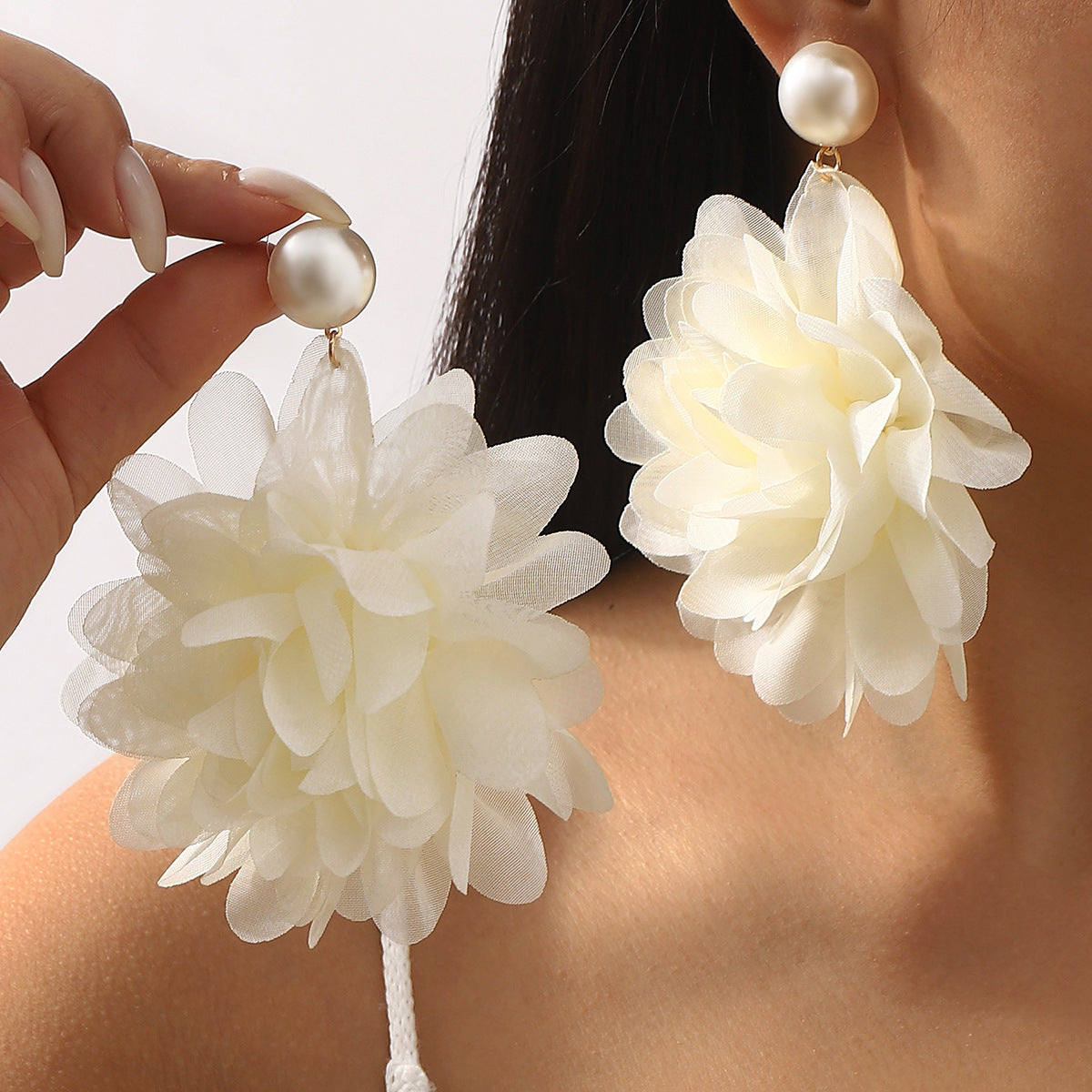 Pendientes colgantes de gasa floral dulce y perlas de imitación para mujer con diseño artesanal