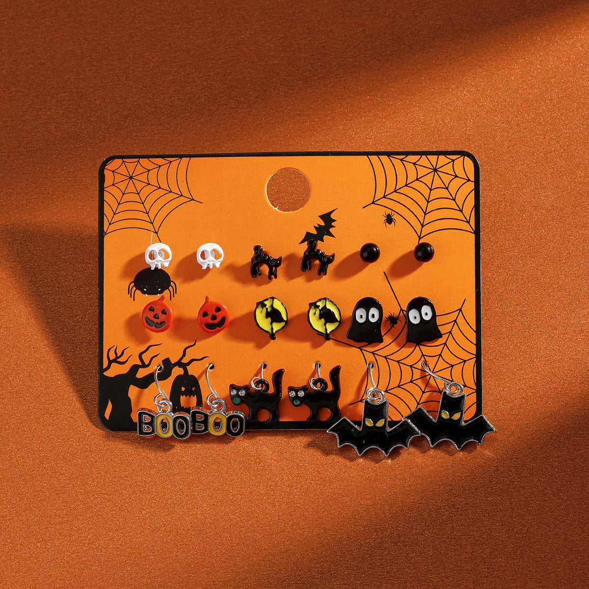 Juego de pendientes de tuerca de calabaza, fantasma y murciélago de Halloween estilo caricatura oscura en aleación con postes de acero inoxidable