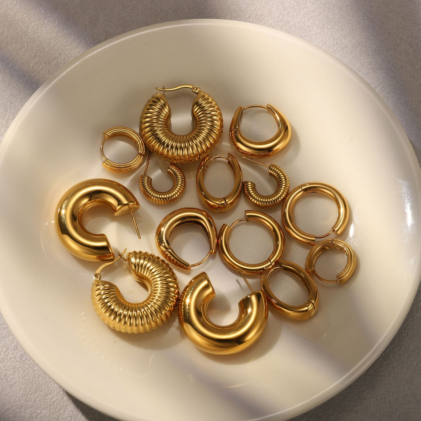 Pendientes de acero inoxidable geométricos con acabado chapado para mujer, aretes de lujo minimalistas