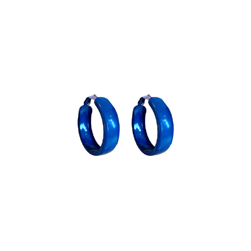 Pendientes de aro circulares retro minimalistas para mujer en metal chapado con detalles en azul Klein