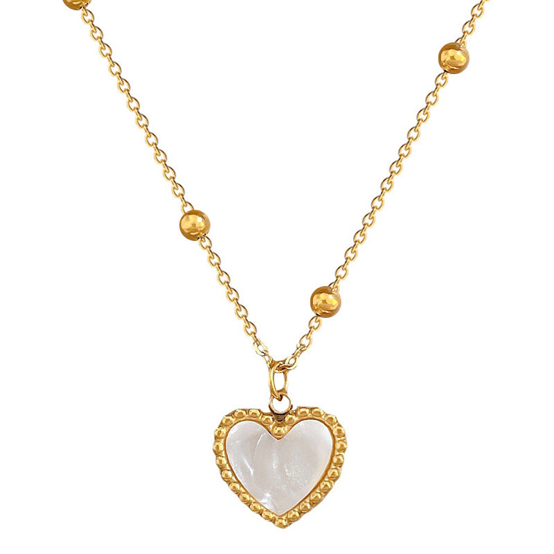 Cadena de cuello con colgante de corazón minimalista de acero de titanio con incrustaciones de nácar para un look chic de oficina unisex