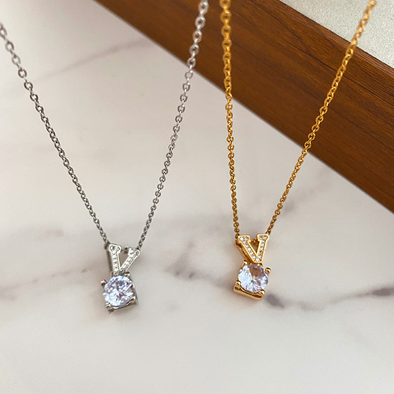 Minimalist Luxury Micro-Set Cubic Zirconia Letter Titanium Steel Necklace