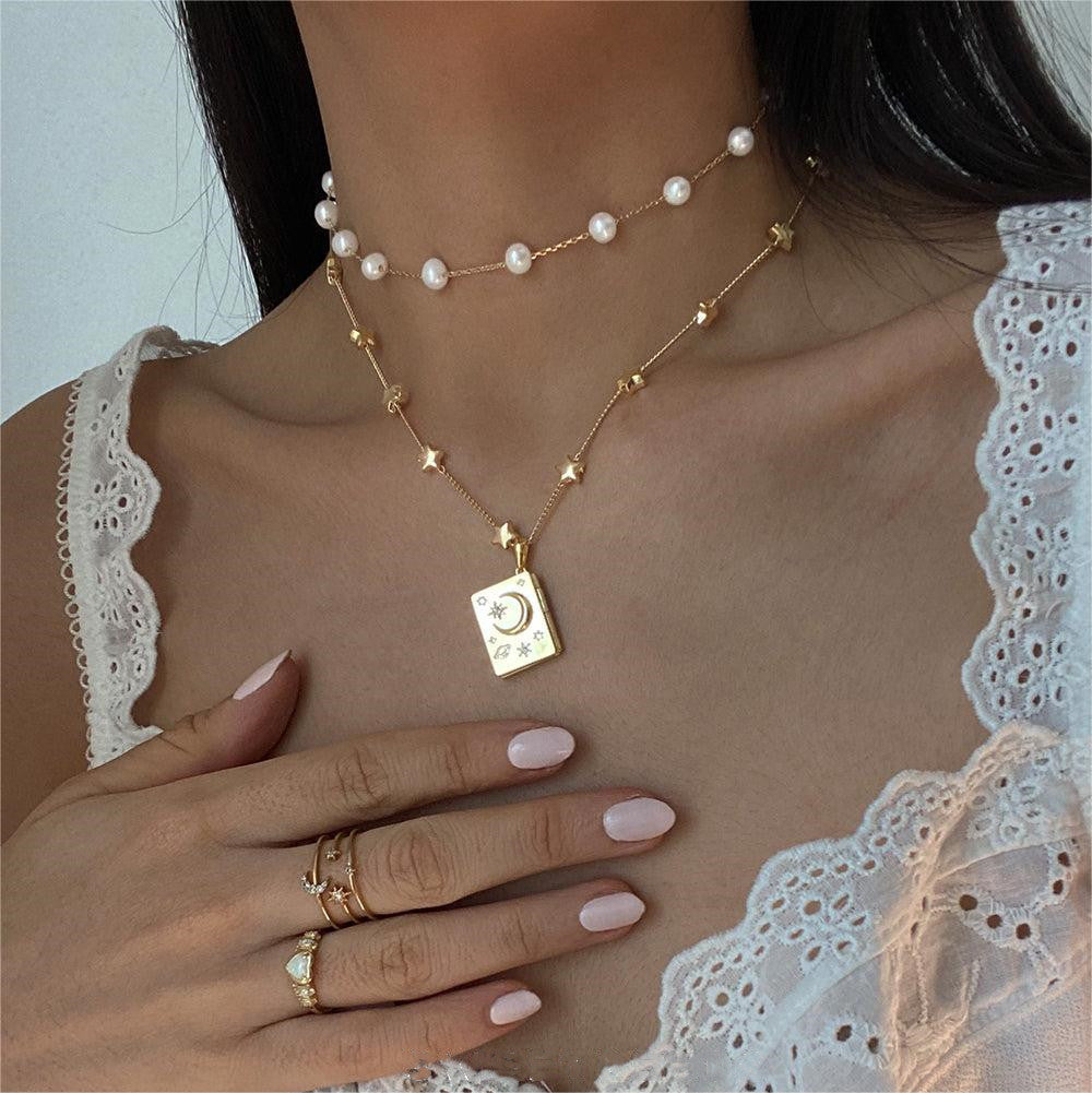 Light Luxury Geometric Star and Moon Pendant Necklace with Rhinestone Inlay on O-Chain for Women