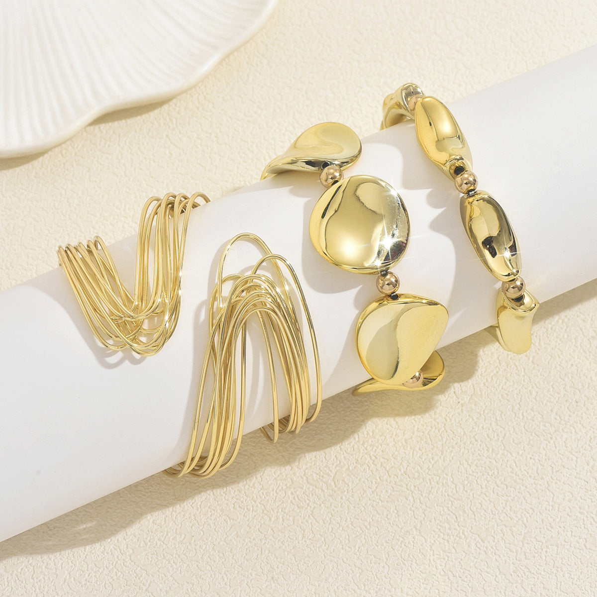 Set di bracciali da donna multistrato a motivo geometrico, in lega di zinco placcata