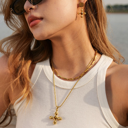 Collana da donna con croce in acciaio inossidabile placcato oro 18 carati e pendente occhio di tigre