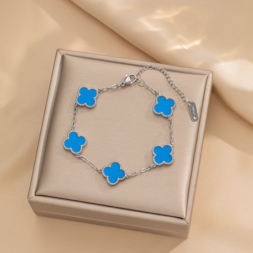 Set di collana, bracciale e orecchini a lobo da donna in acciaio al titanio minimalista con quadrifoglio fortunato