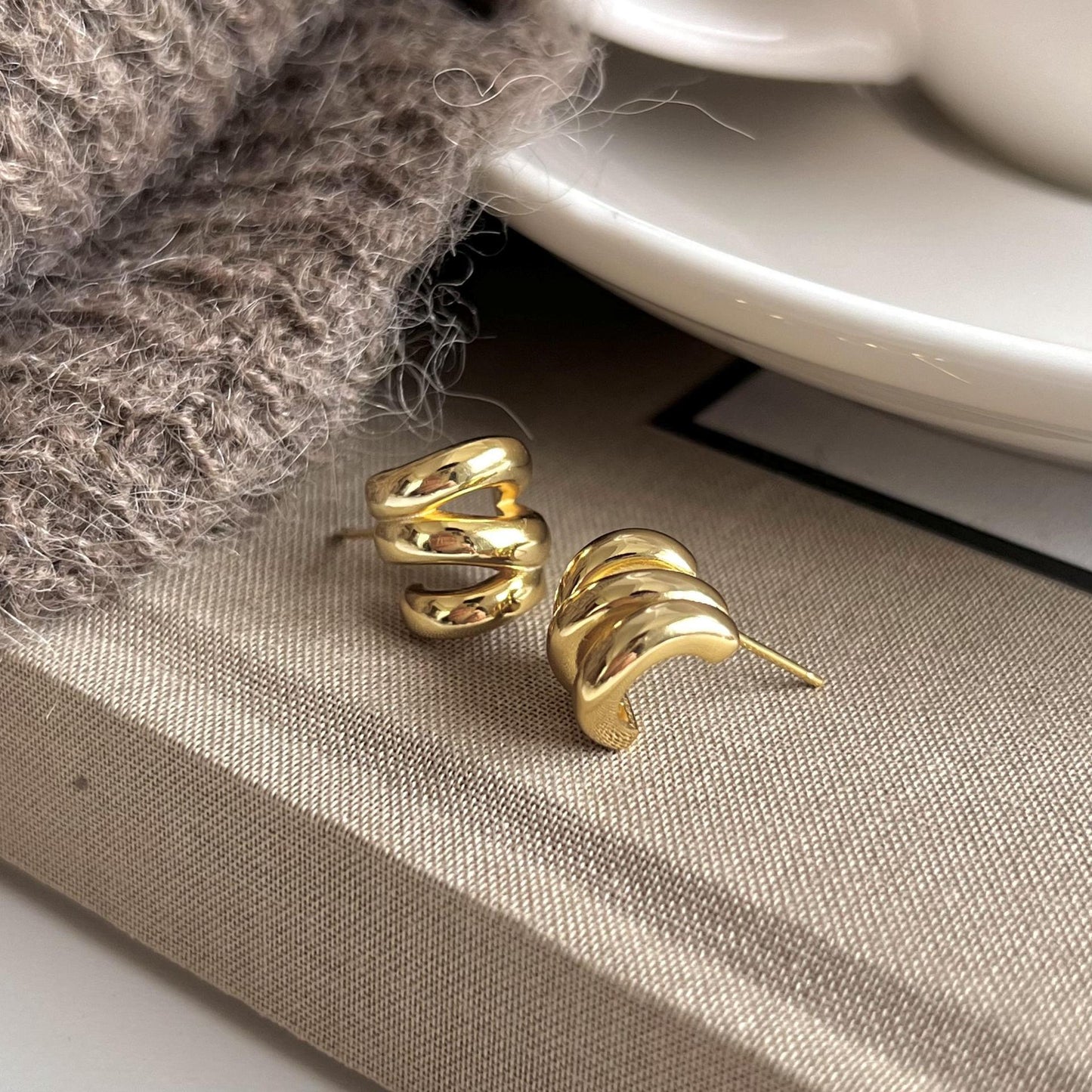 Minimalist 925 Sterling Silver Plated Geometric Wave Earrings for Women