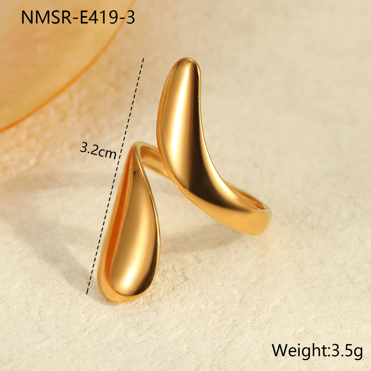 Anillo minimalista de acero inoxidable con chapado, diseño geométrico y tonos fríos para mujer