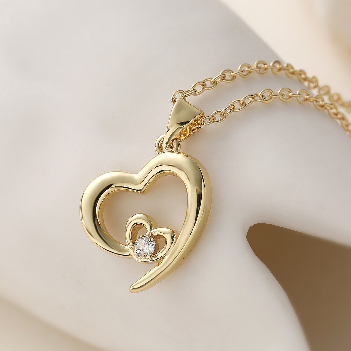 Minimalist Geometric Hollow Heart Brass Pendant Necklace for Women