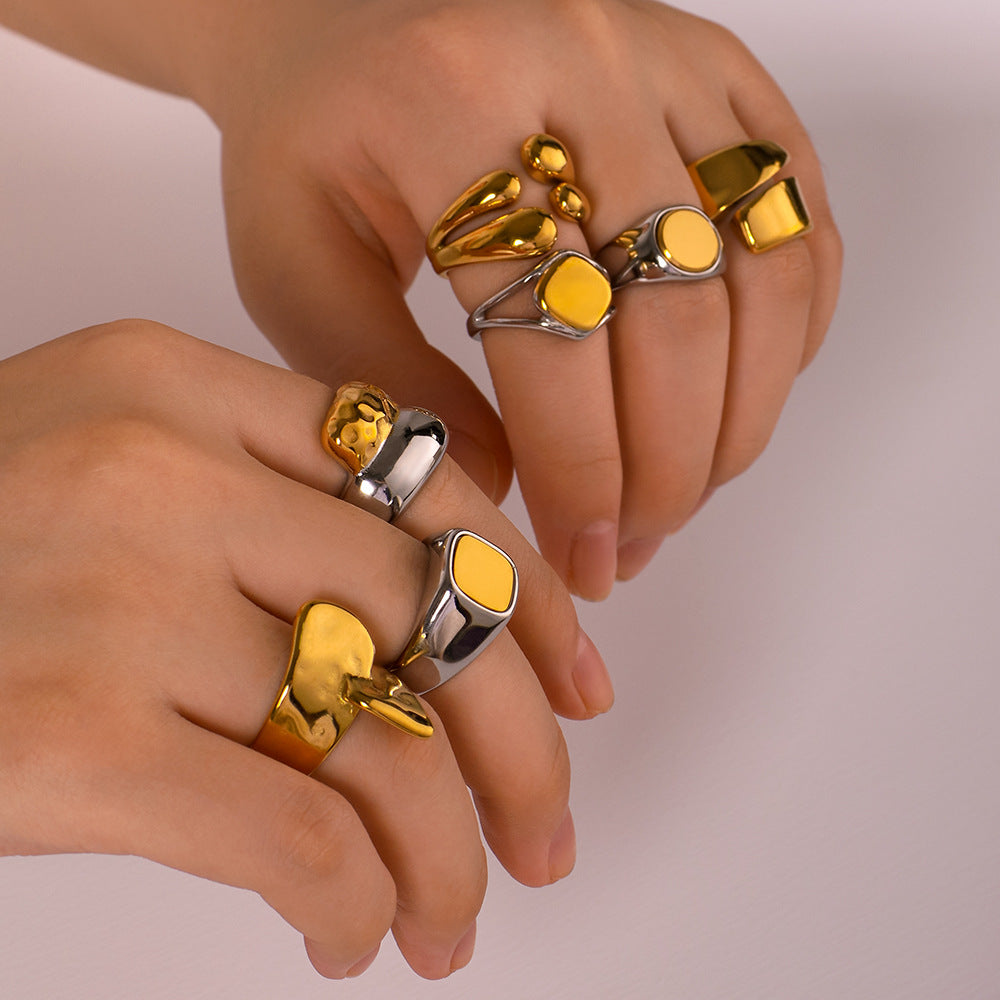 Geometric Stainless Steel Ring with 18K Gold Plating for Men and Women, Adjustable Band, Minimalist Modern Design