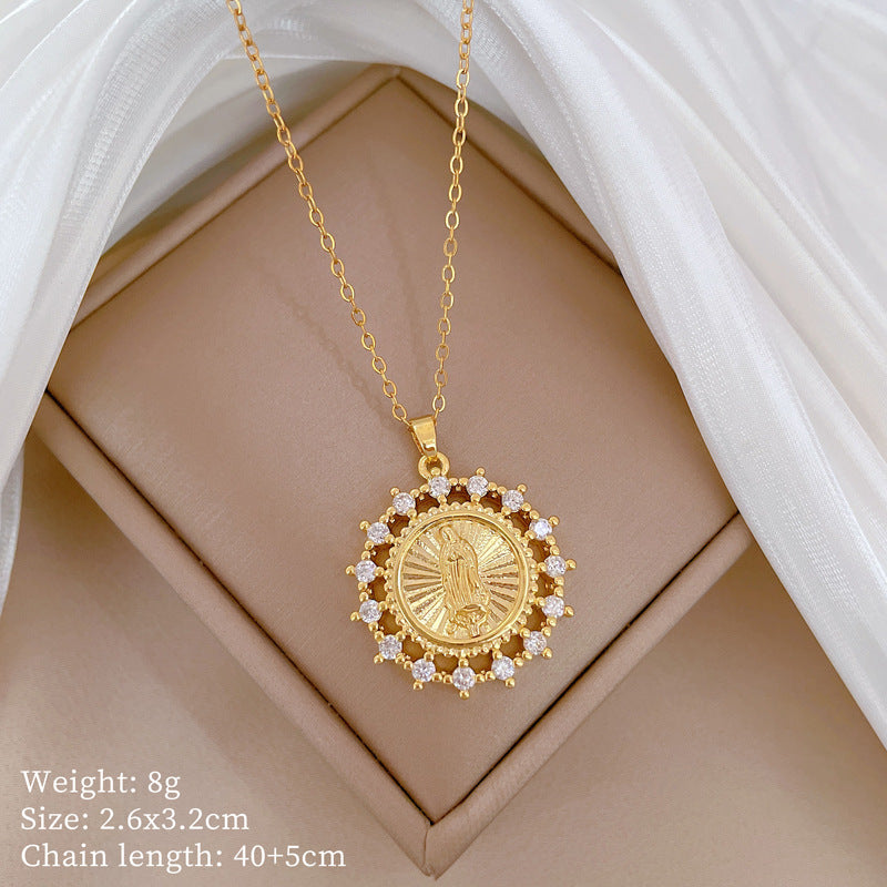 Geometric Minimalist Titanium Steel Lip Chain Necklace with Copper Pendant and Rhinestone Inlay