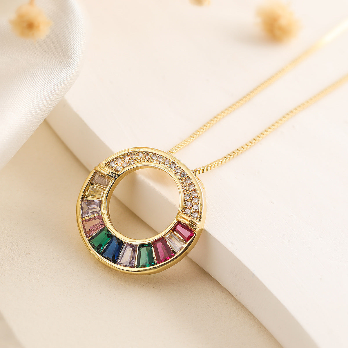 Minimalist Luxe Hollow Circle Pendant Necklace for Women Made of Brass with 18K Gold Plating and Zircon Inlay