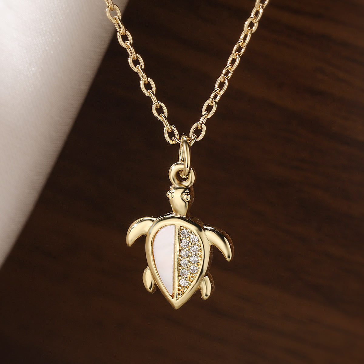 Minimalist 18K Gold Plated Brass Cubic Zirconia Turtle Pendant Necklace for Women