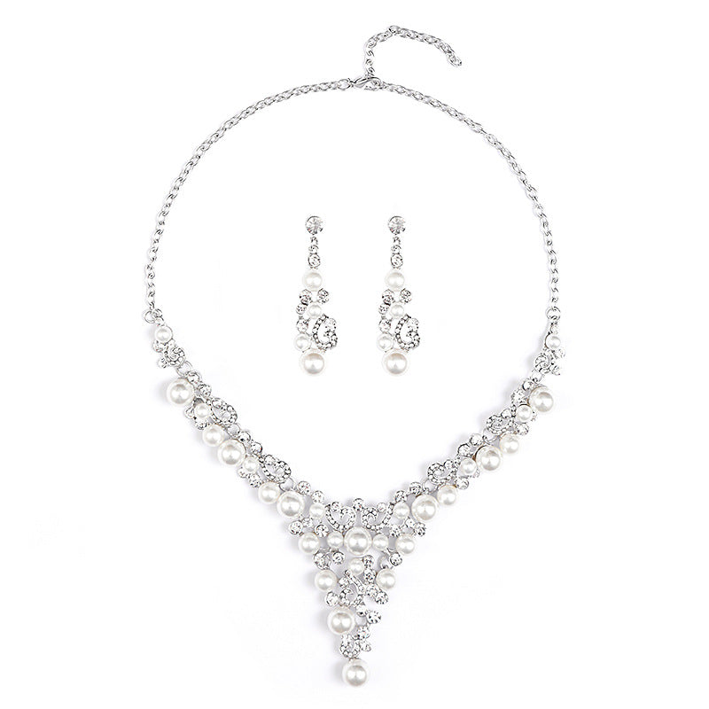 Charming Floral Pearl Necklace and Earrings Set for Women in Alloy with Electroplated Finish and Irregular Design