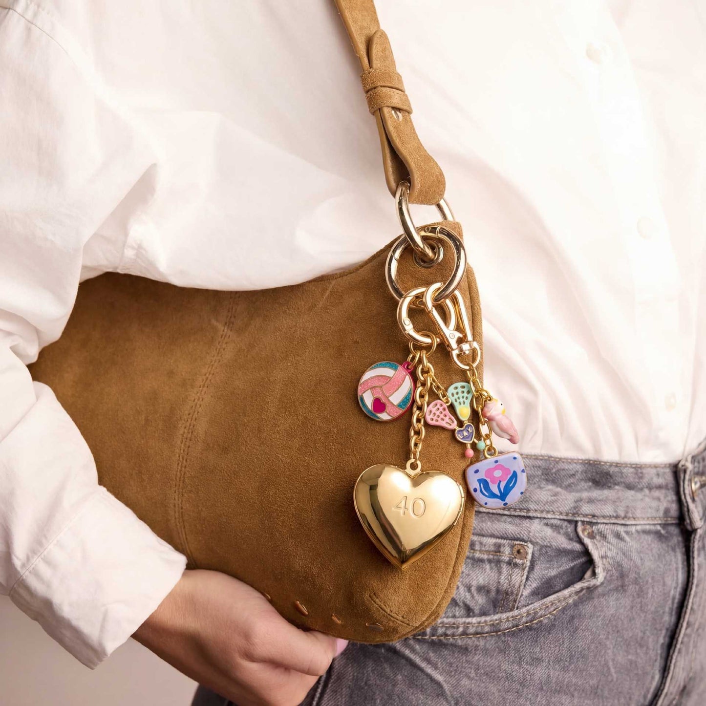 Elegant Minimalist Vintage Oval Geometric Brass Bag Charm with Plated Finish