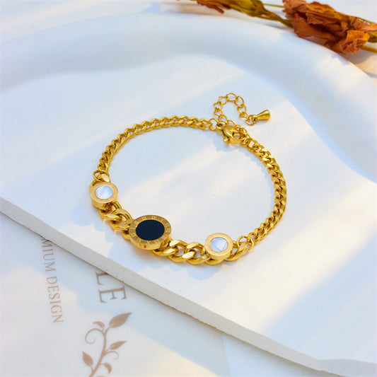 Pulsera de acero titanio minimalista de inspiración vintage con diseño de cadena irregular y acabado pulido