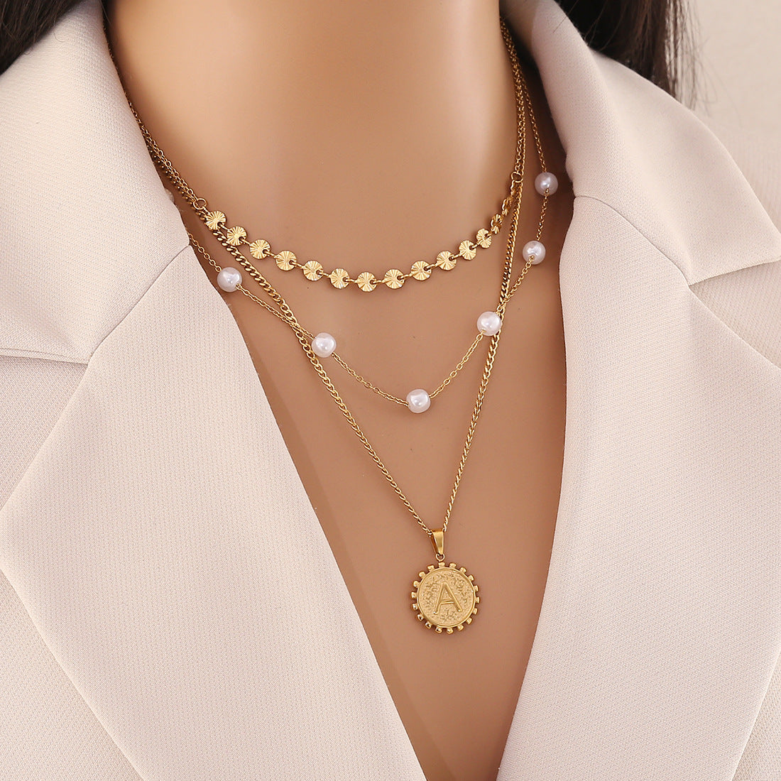Fashionable Minimalist Geometric Letter and Heart Pendant Necklace with Stainless Steel Multi-Layer Chain and Gold Plating