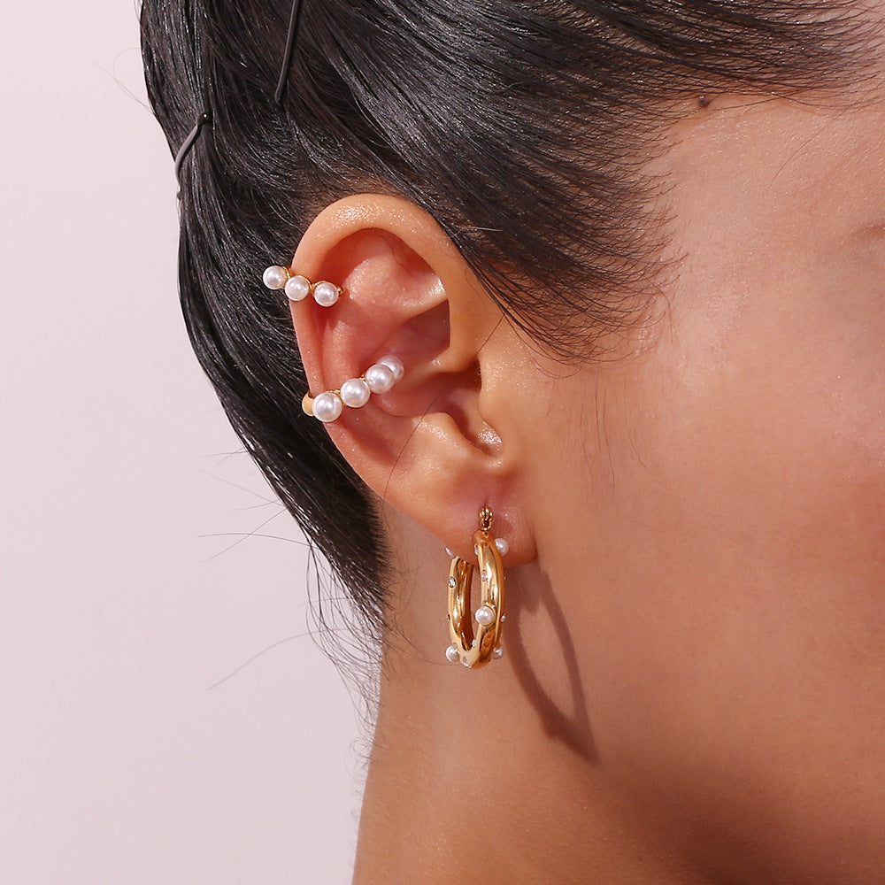 Fashion Vintage Geometric Stainless Steel 18K Gold Plated Four Pearl U-Shape Clip-On Earrings for Women