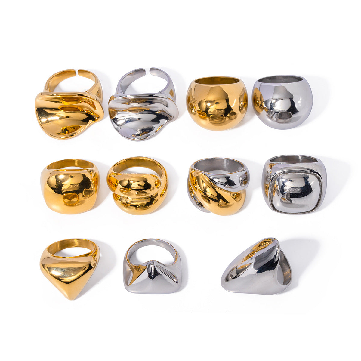 Fashionable 18K Gold Plated Stainless Steel Geometric Ball Ring for Women