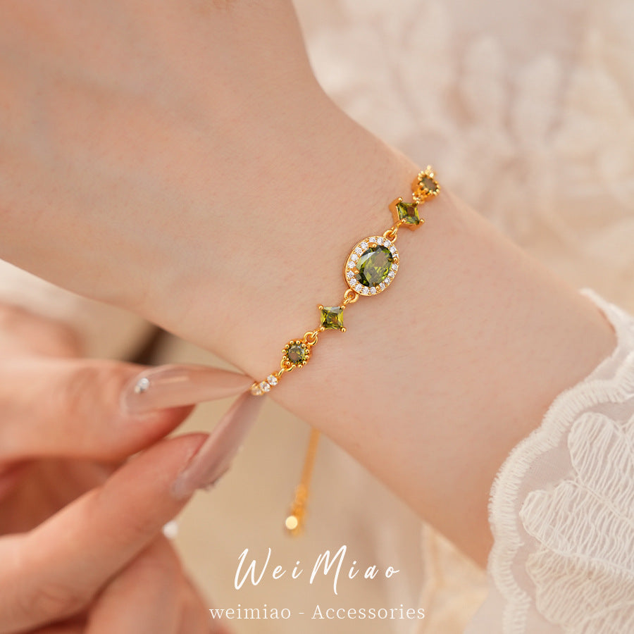 Luxury Elegant Oval Geometric 18K Gold Plated Brass Bracelet with Cubic Zirconia Inlay for Women