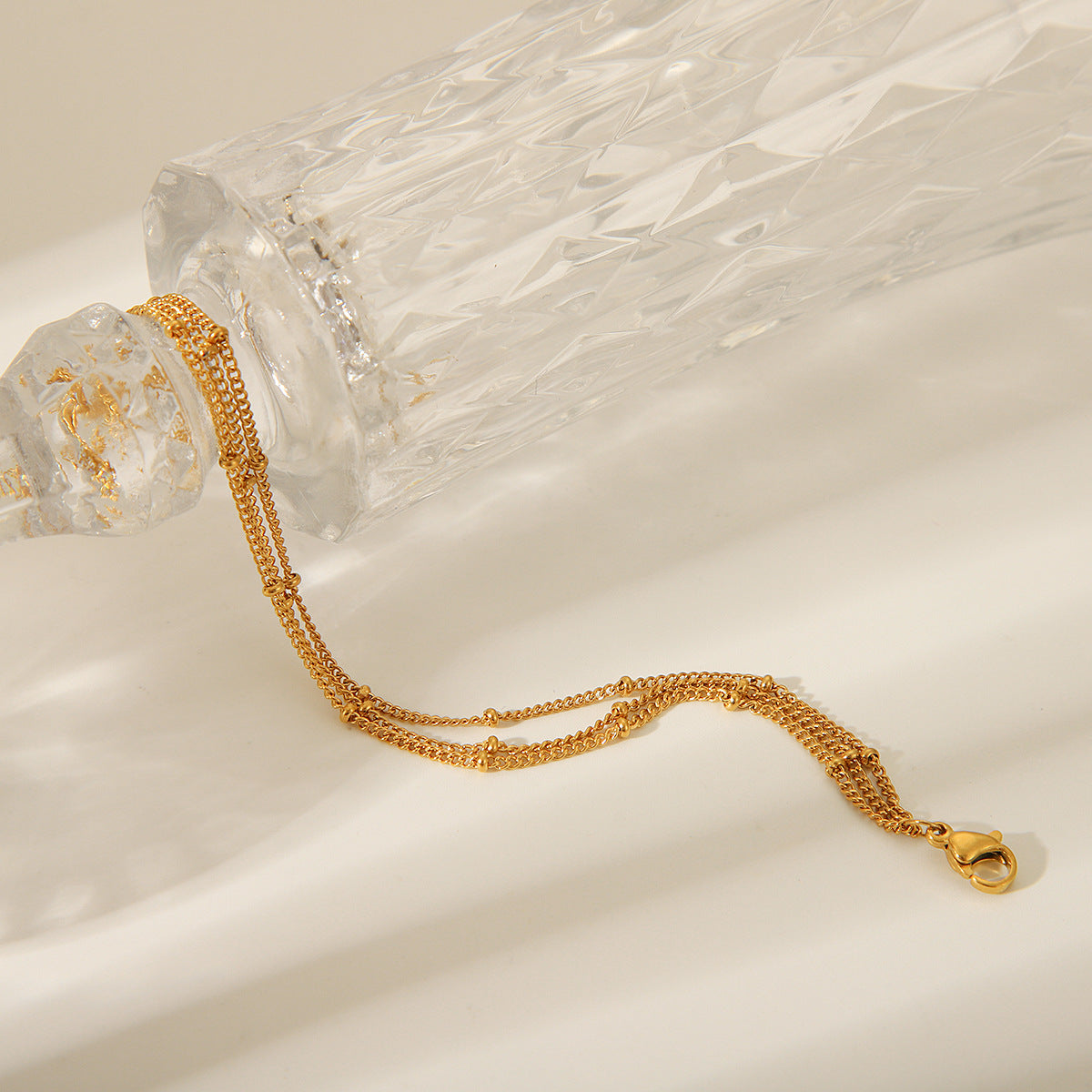 Pulsera de Cadena de Triple Capa de Acero Inoxidable con Baño de Oro de 18K de Diseño Geométrico de Moda para Mujer