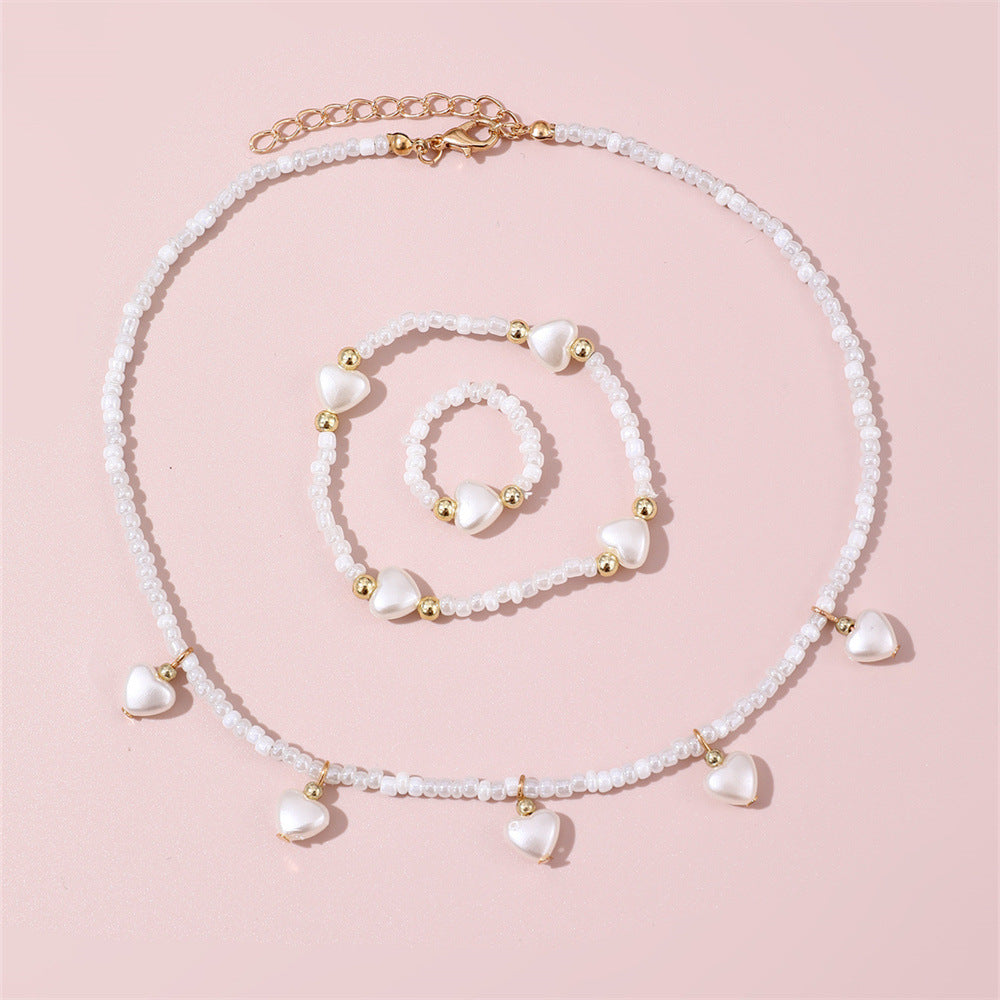 Juego de collar con cuentas de cristal con forma de mariposa para niñas con cadena de cuentas redondas, joyería de estilo princesa minimalista