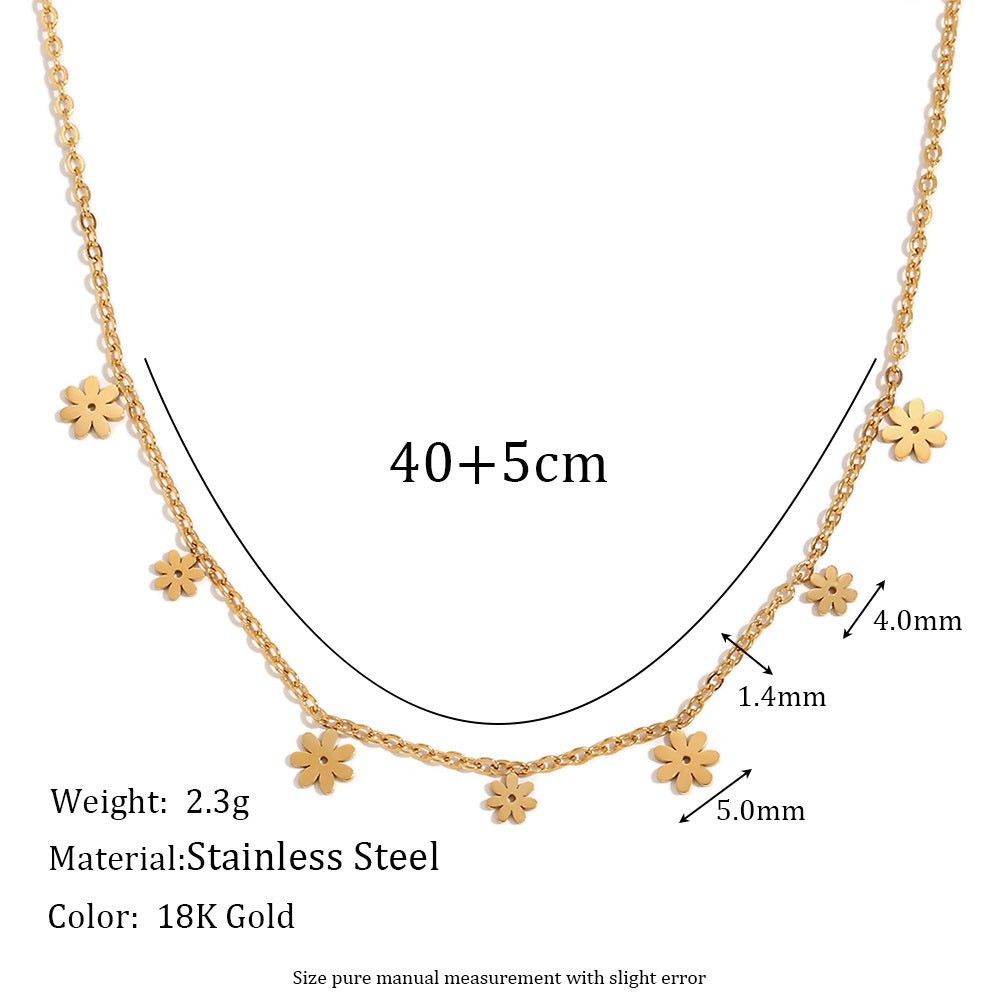 Collana con ciondolo a margherita minimalista da donna in acciaio inossidabile placcato oro 18 carati con design geometrico