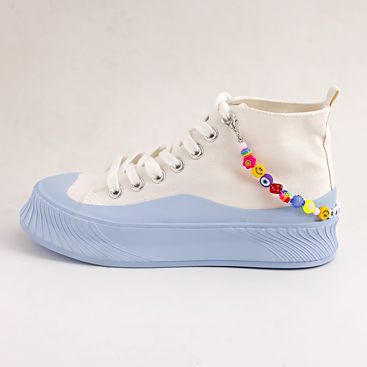 Geometric Letter Anklet for Women Made of Alloy with Smiley Face Design Summer Fashion Accessory