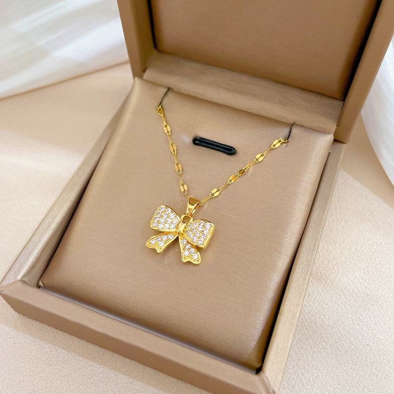 Luxury Sweet Fresh Titanium Steel Stainless Steel Butterfly Geometric Necklace with Rhinestone Pendant for Unisex